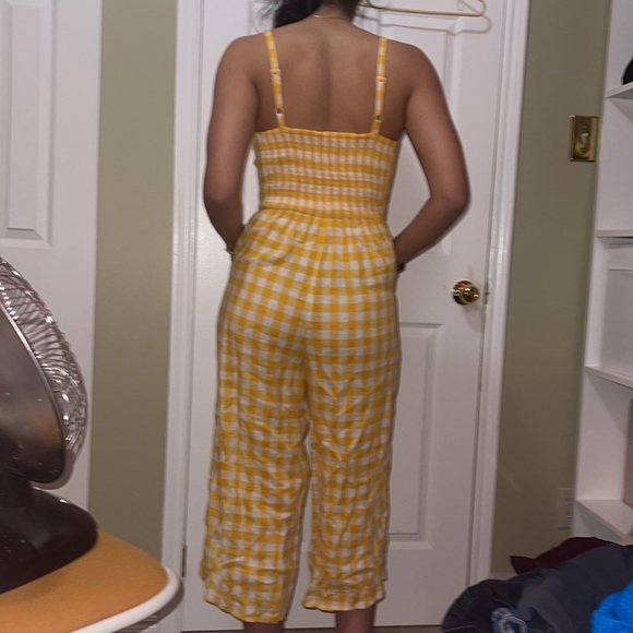 Old navy small jumpsuit - Picture 2 of 2